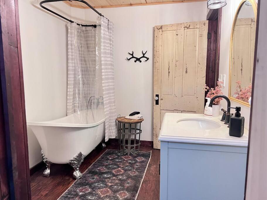 Close To Lake Blue Ridge, Hot Tub, Swing Beds Morganton Exterior foto